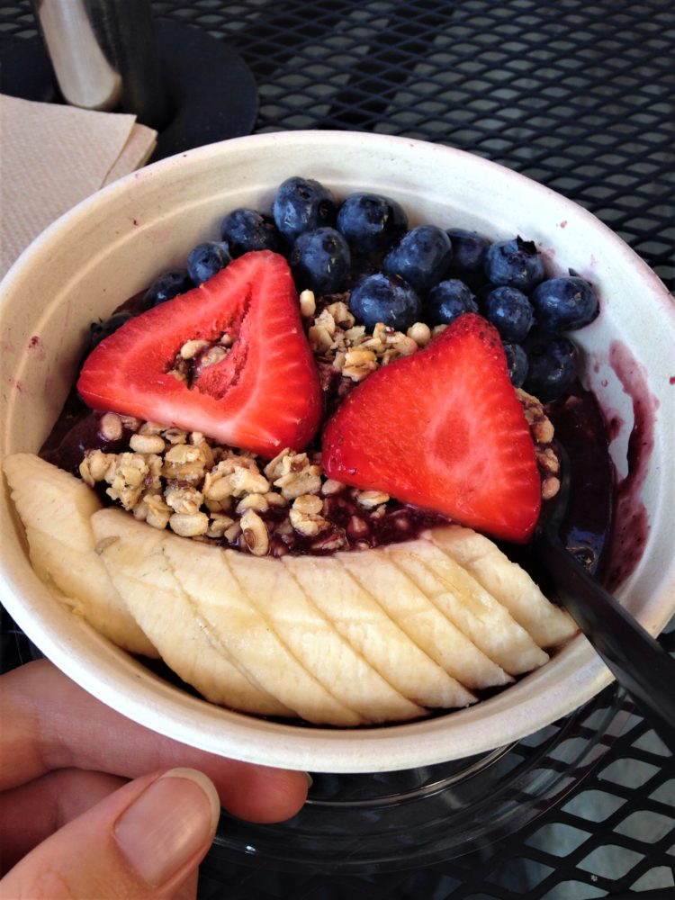 5 Best Acai Bowls in Los Angeles Roads and Destinations