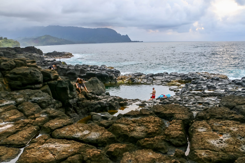 Kauai Exposed: Queen's Bath - Roads and Destinations