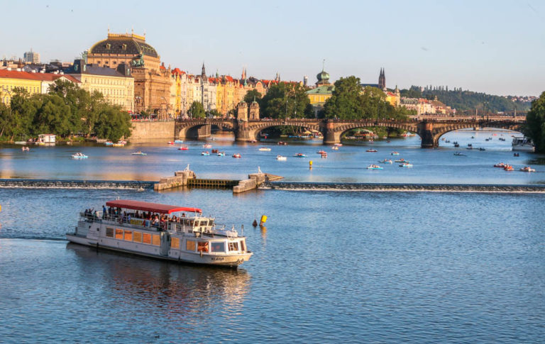 10 Unforgettable Things to Do in Prague - Roads and Destinations