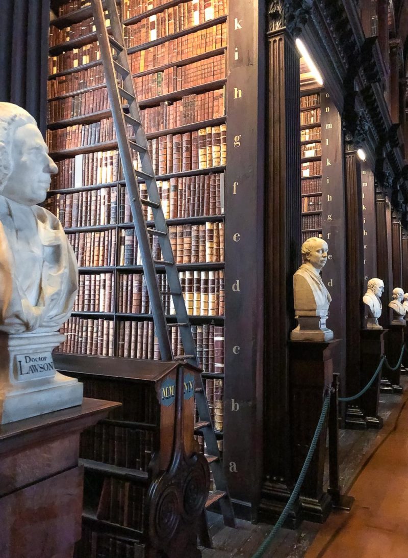 trinity college library visit price