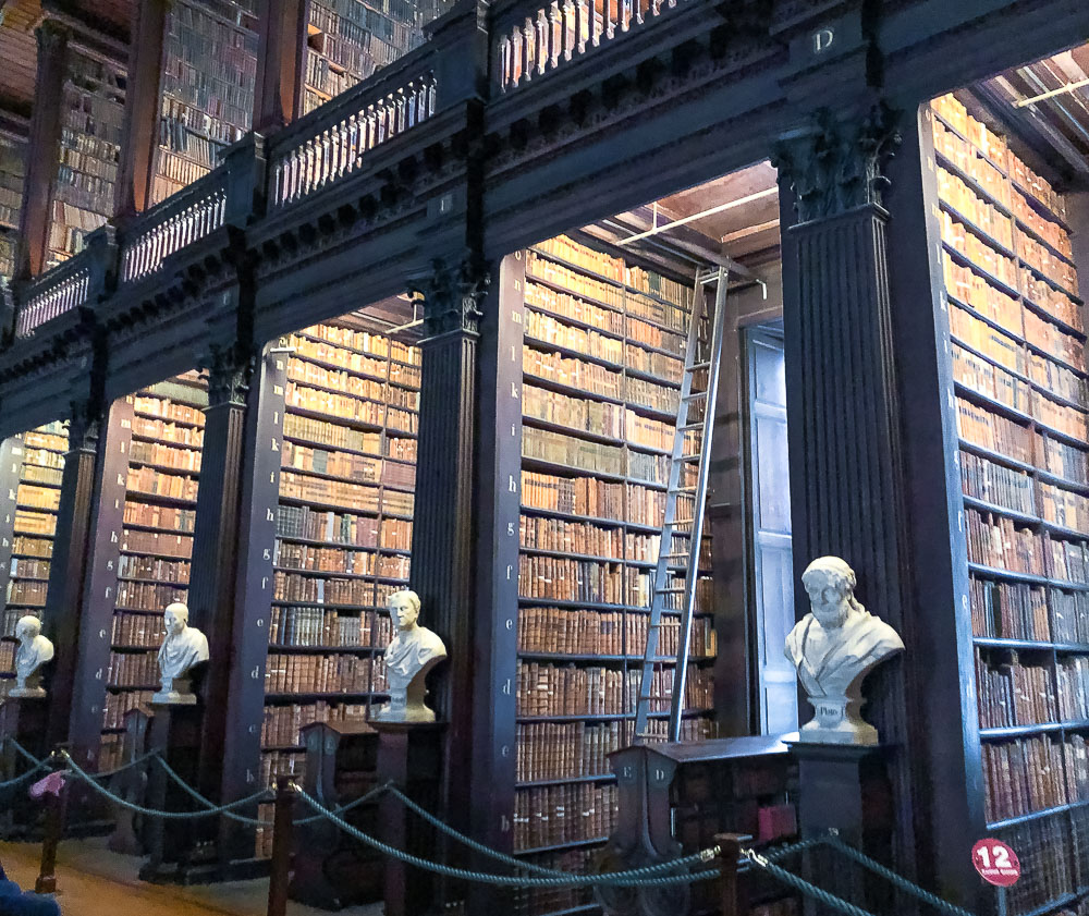 trinity college old library tour