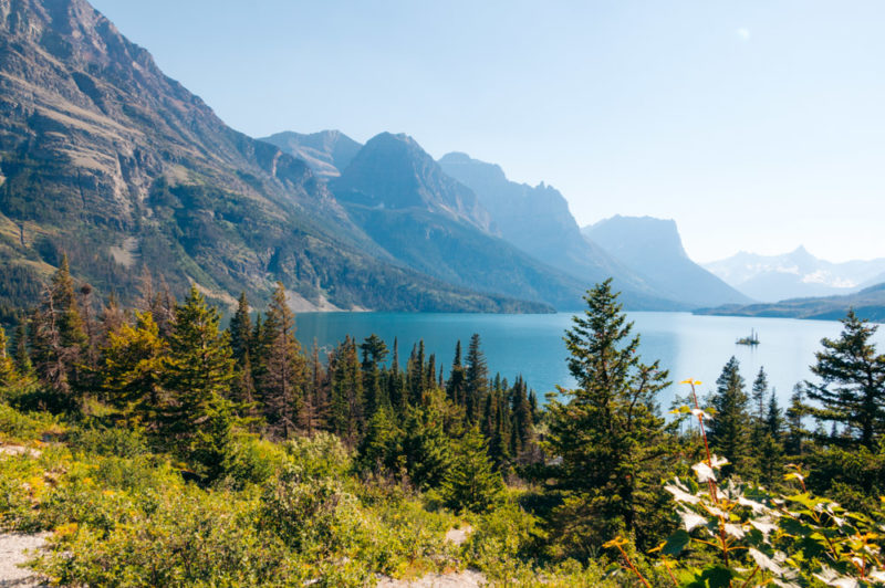 8 Iconic Photo Spots in Glacier National Park - Roads and Destinations