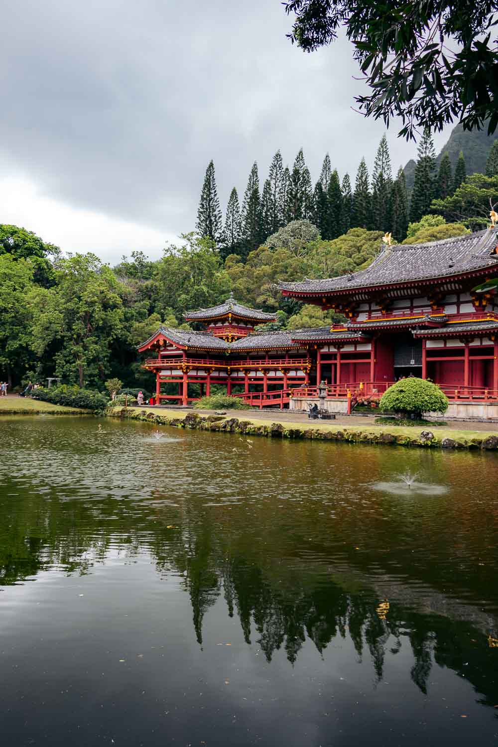 Byodo-In Temple, Oahu | Roads and Destinations