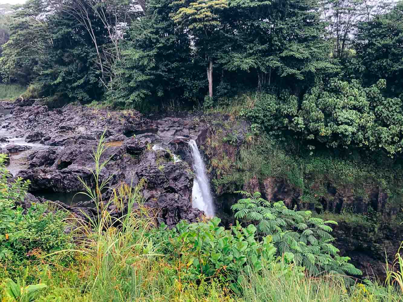 Rainbow Falls in Hilo, Big Island | Roads and Destinations