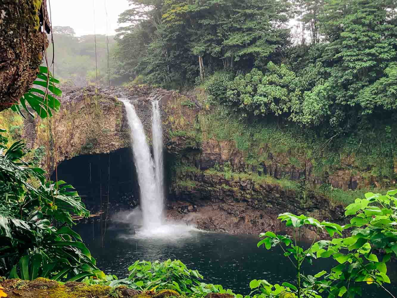 Rainbow Falls in Hilo, Big Island: A Place Where Rainbows Form - Roads ...