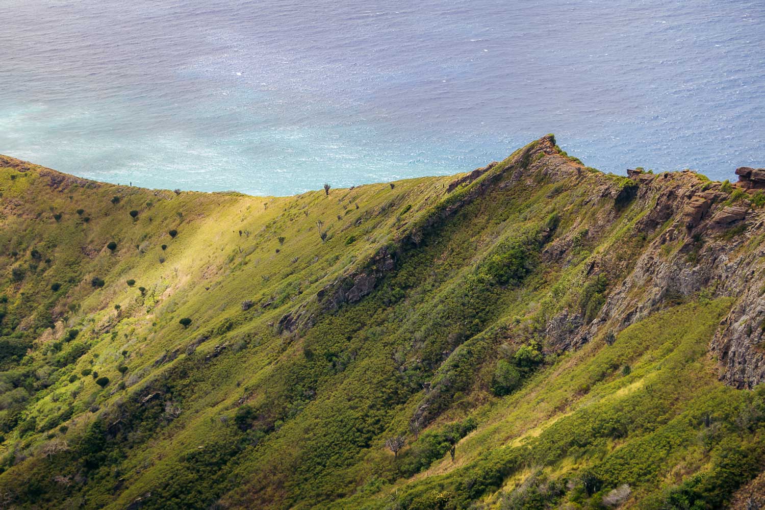 Hikes on Oahu | Roads and Destinations