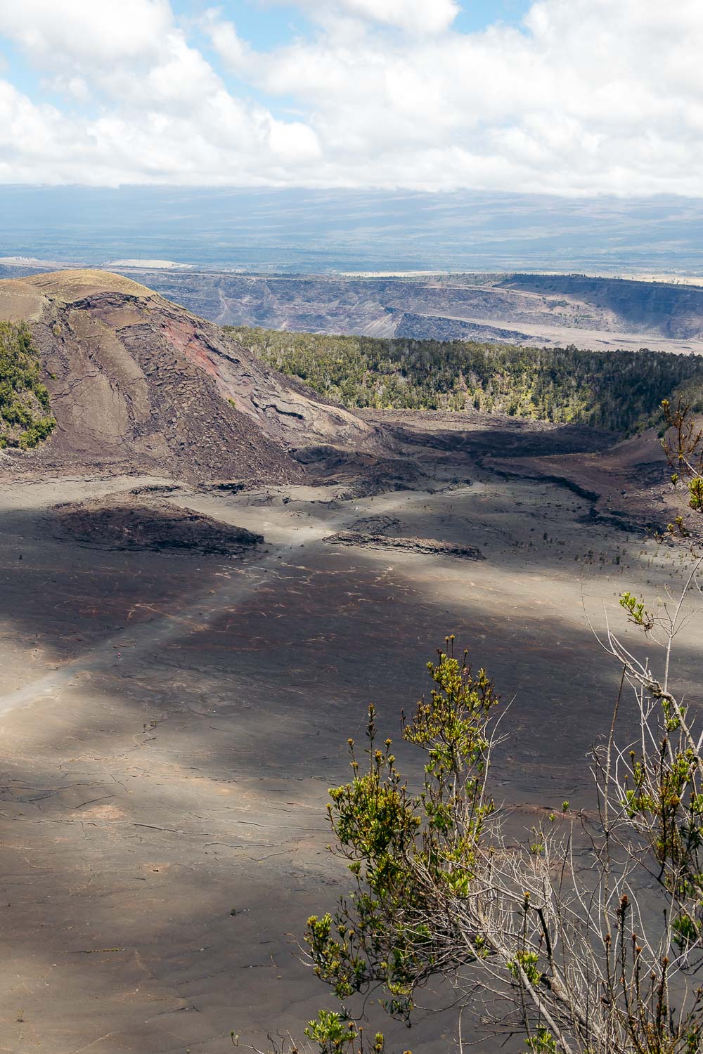 Hawaii Volcanoes National Park | Roads and Destinations