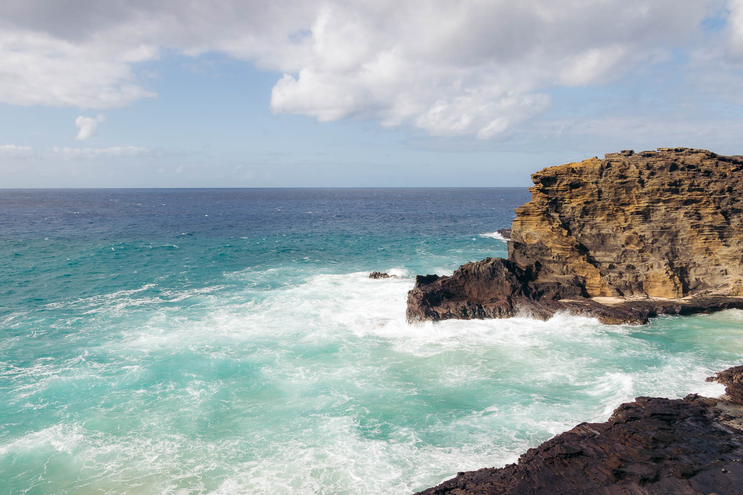 Oahu's South Shore | Roads and Destinations